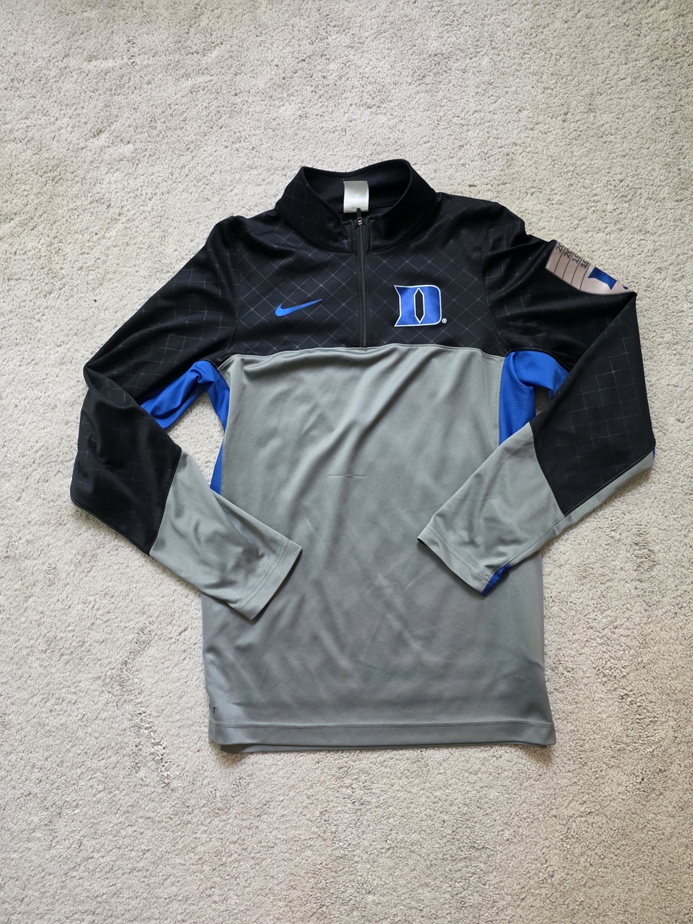 Nike Duke Blue Devils Gray & Black 1/4 Zip Pullover